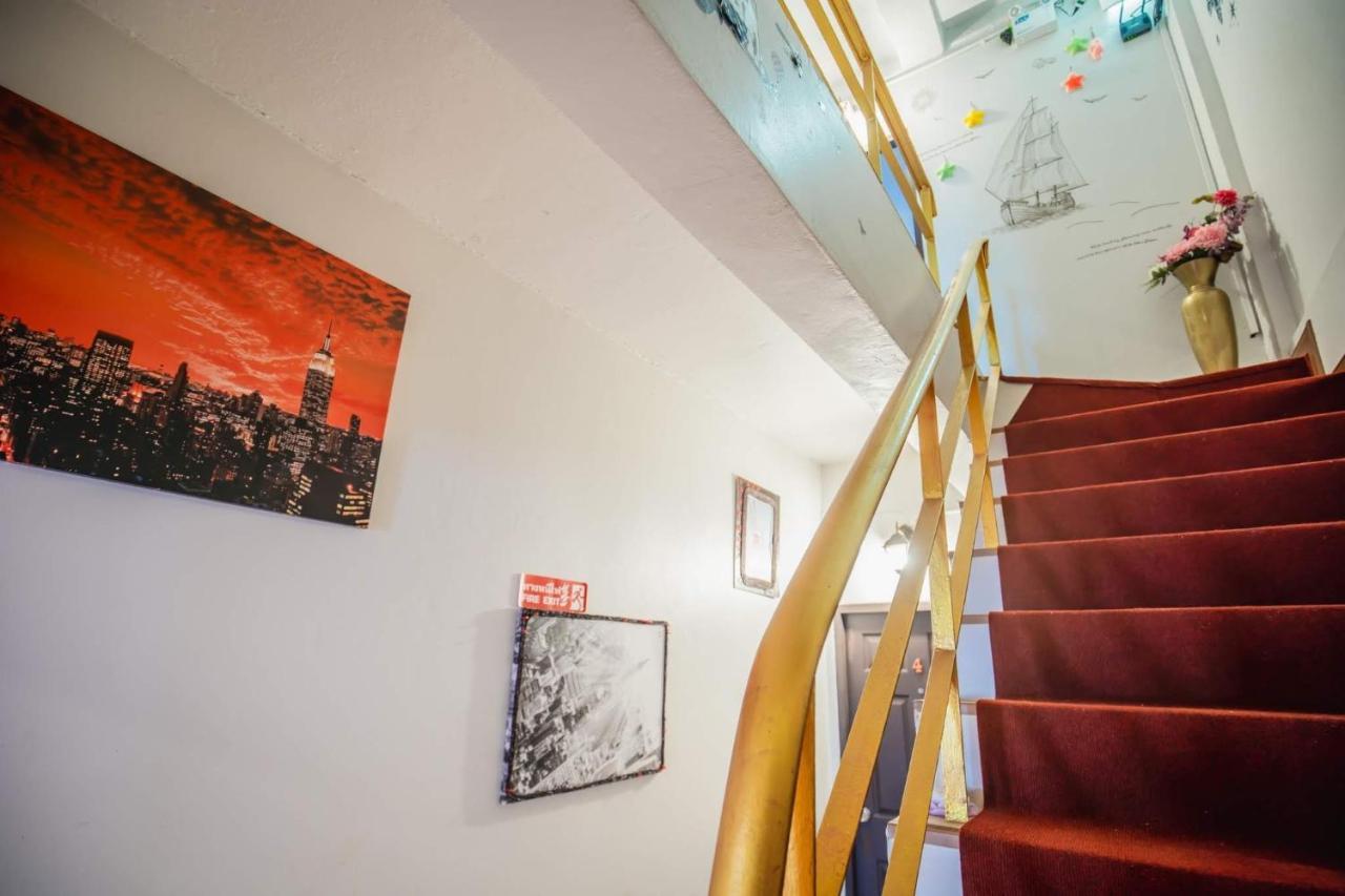 Menulis Coolly House Patong Bed & Breakfast Luaran gambar